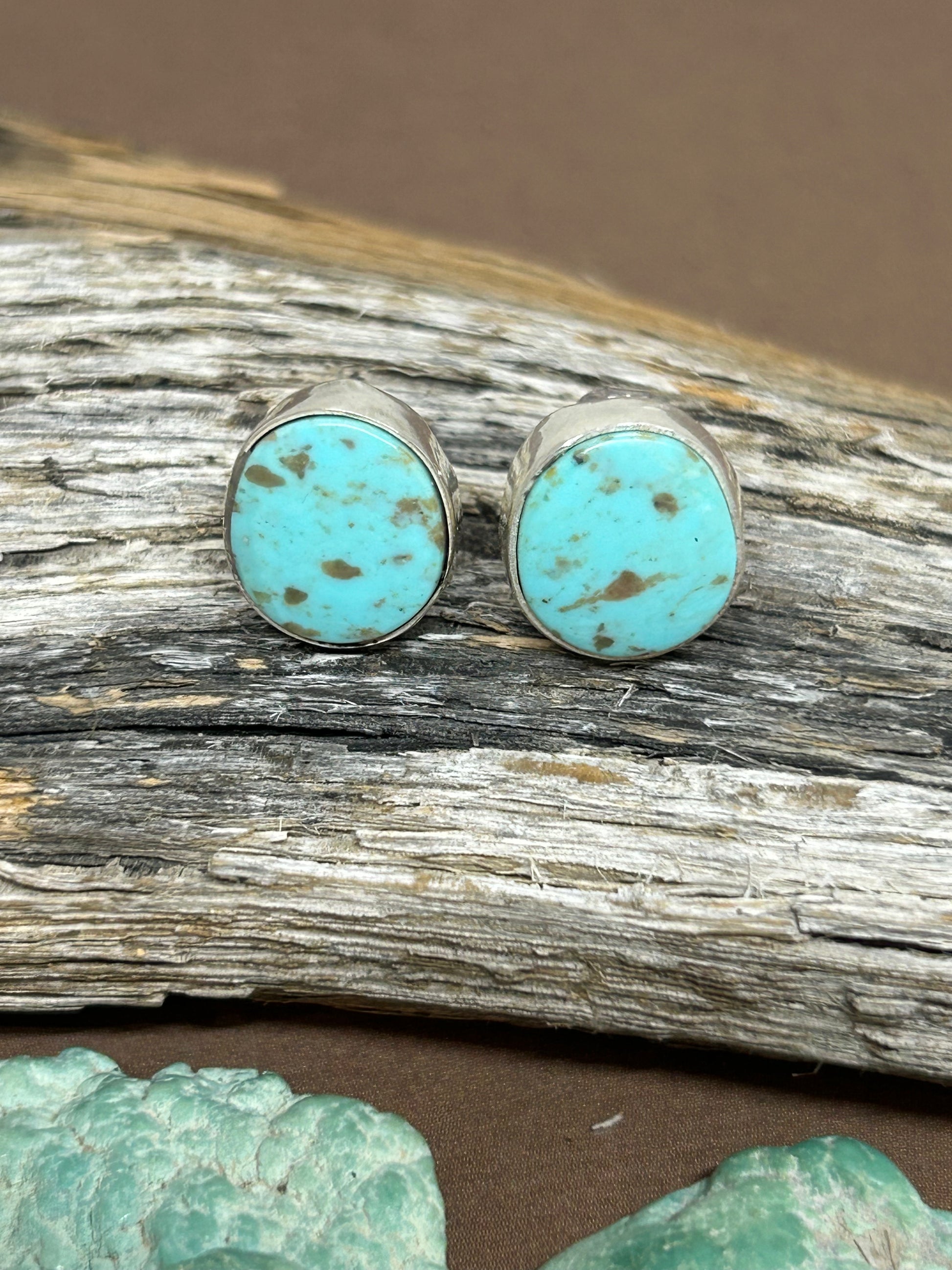 Kingman turquoise set in sterling silver with sterling silver posts and ear backs.