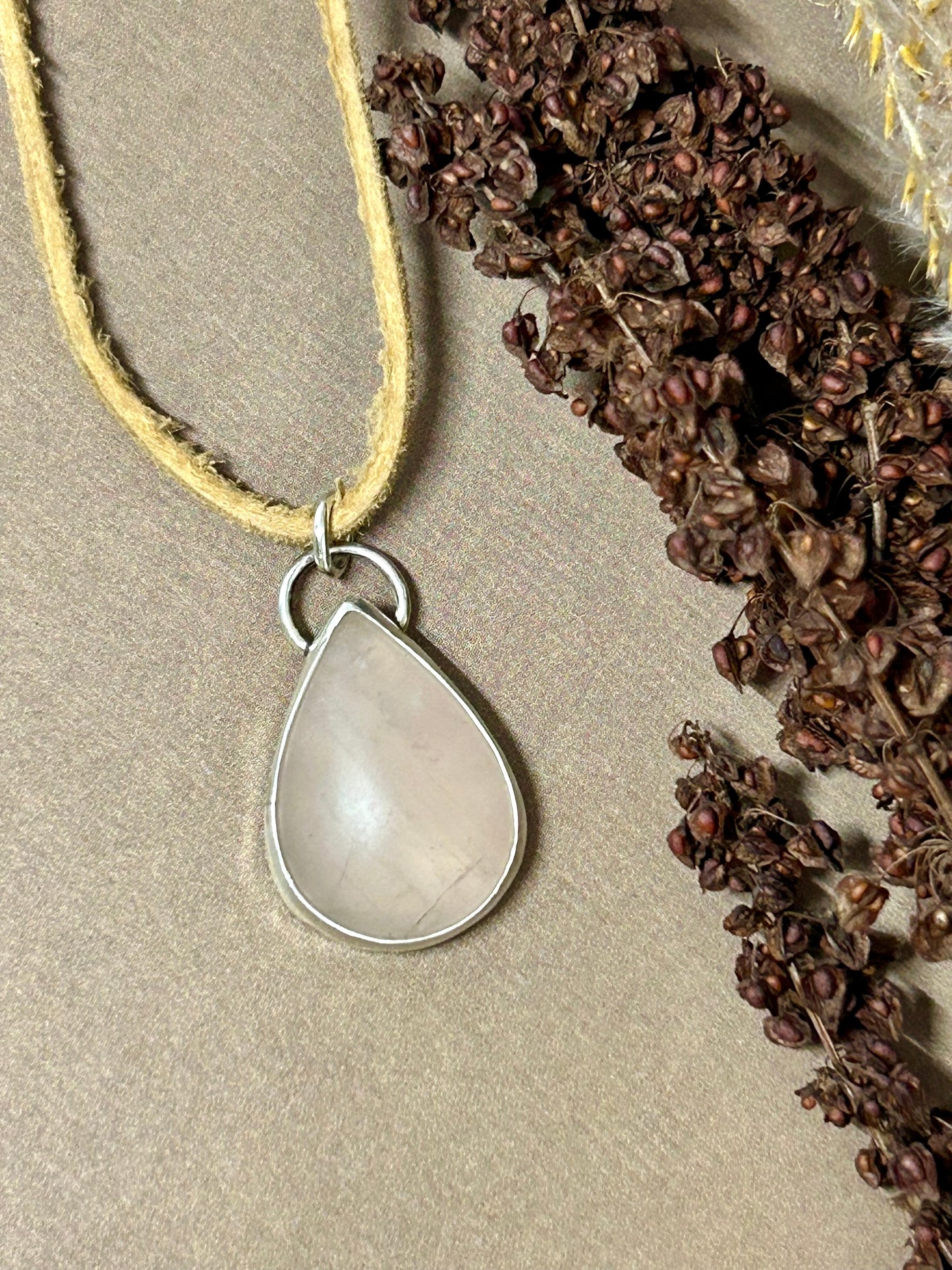 Rylee’s Rose Quartz Leather Necklace