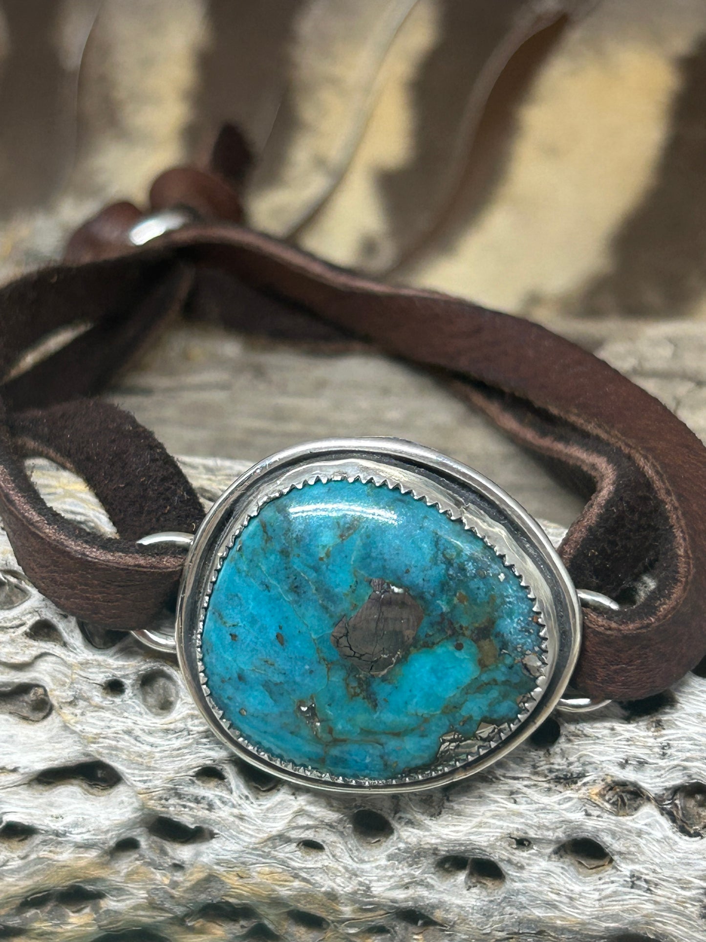 Nacozaria Turquoise Leather Slide Bracelet