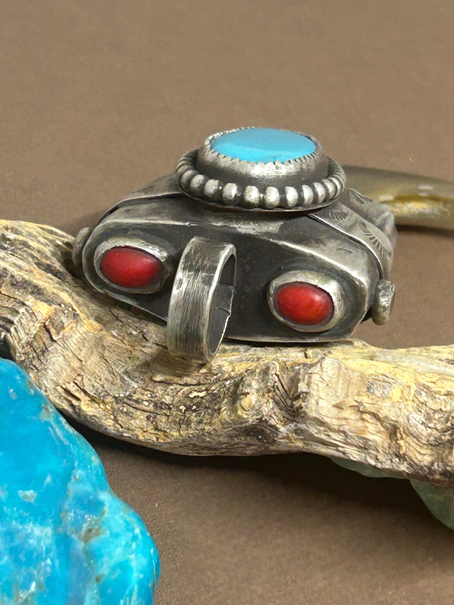 Bear Claw Pendant Pilot Mountain Bamboo Coral