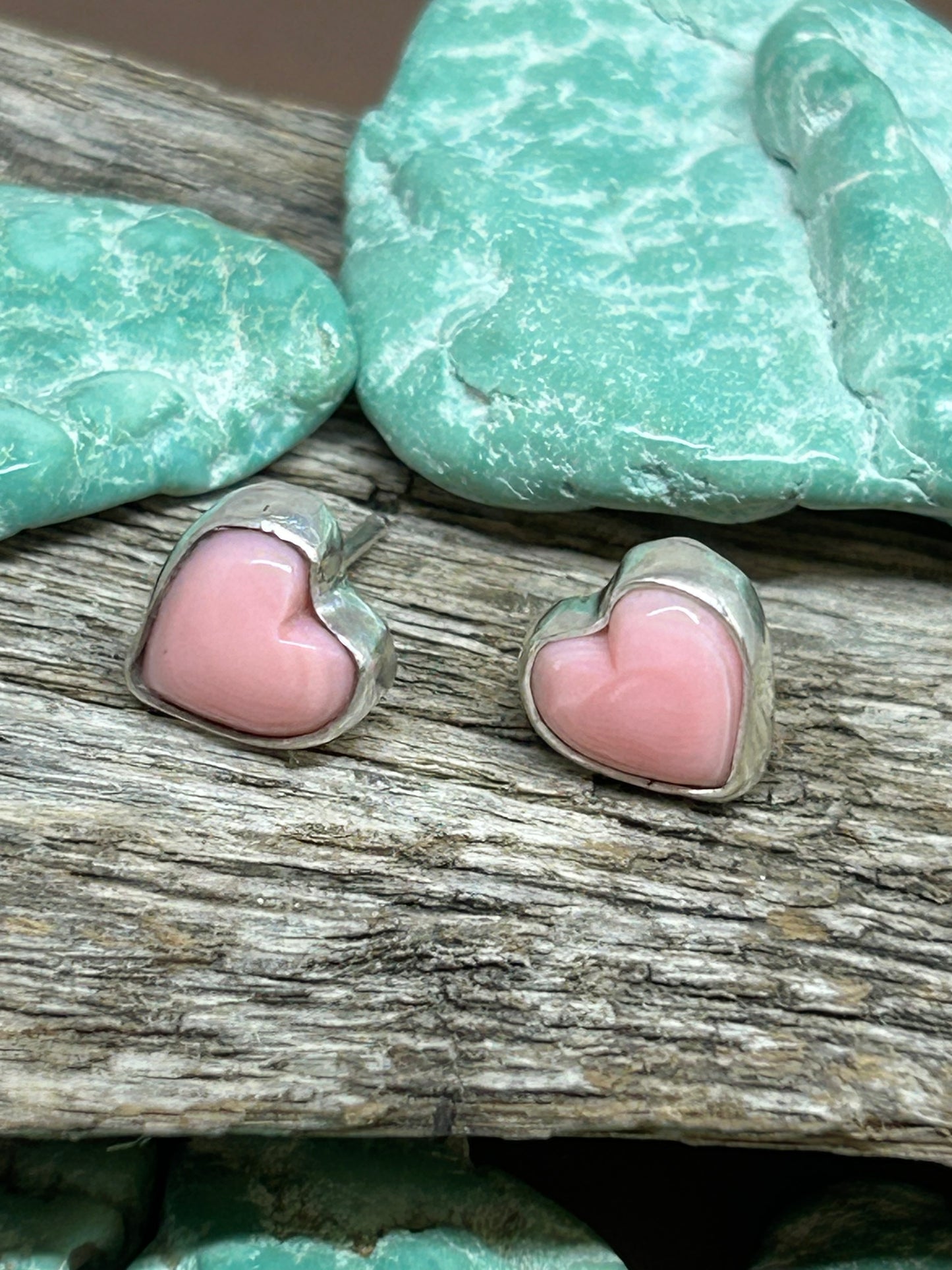 Pink Conch Heart Earrings