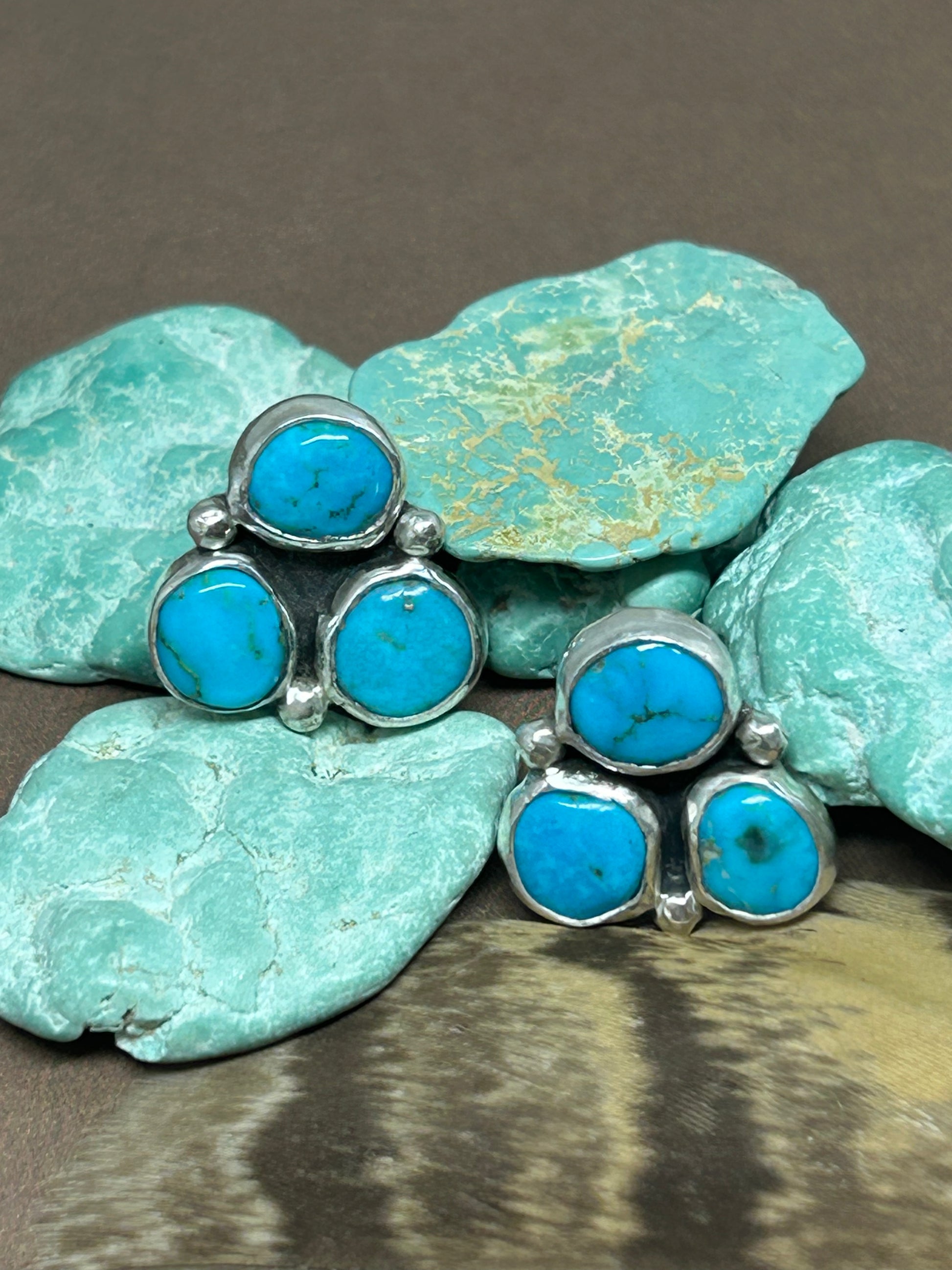 A trio of Kingman turquoise set in sterling silver setting with sterling silver ear post and backs. Lightweight great for everyday.
